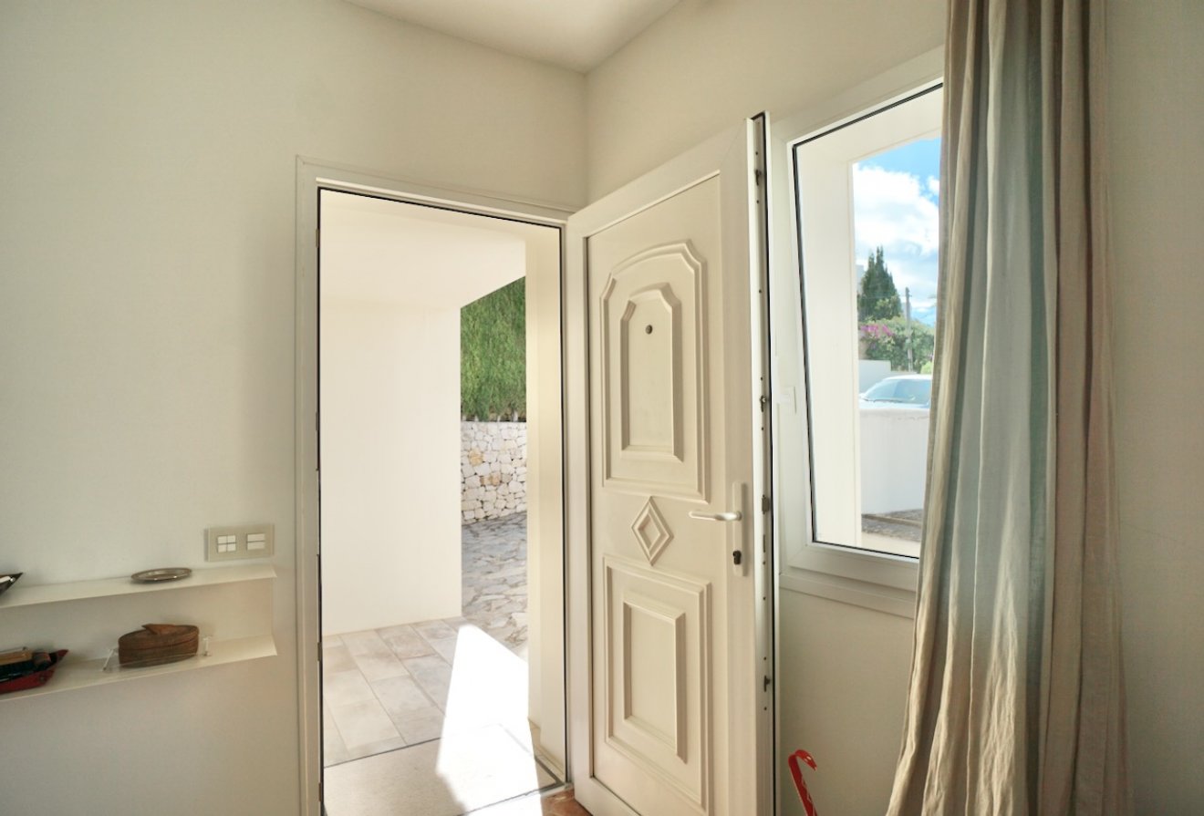 Herverkoop - Villa -
Moraira - El Portet