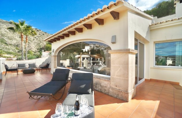 Herverkoop - Villa -
Moraira - El Portet