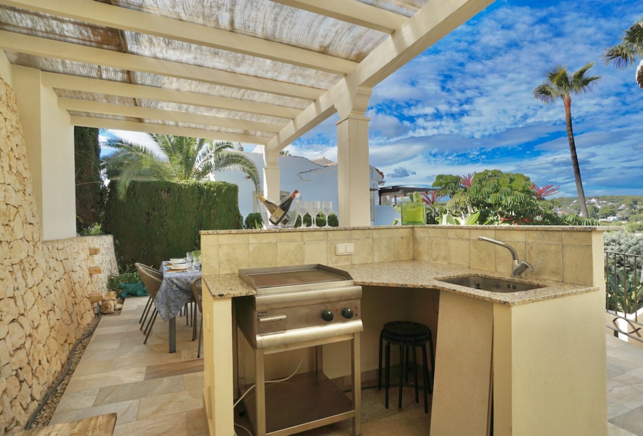 Herverkoop - Villa -
Moraira - El Portet