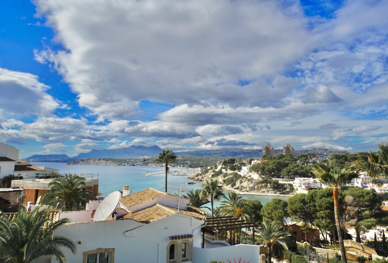 Herverkoop - Villa -
Moraira - El Portet