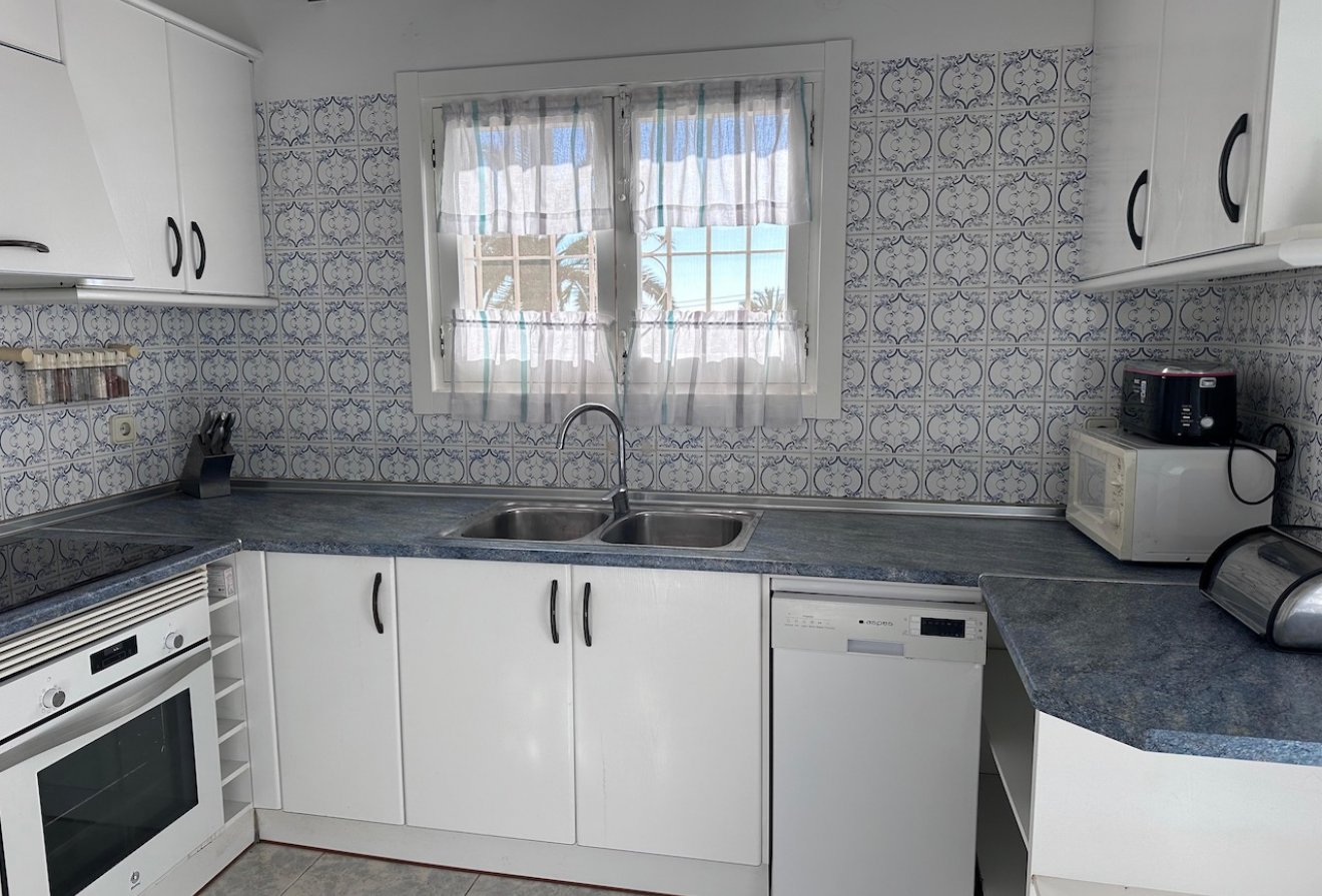 Resale - Villa -
Moraira - La Sabatera