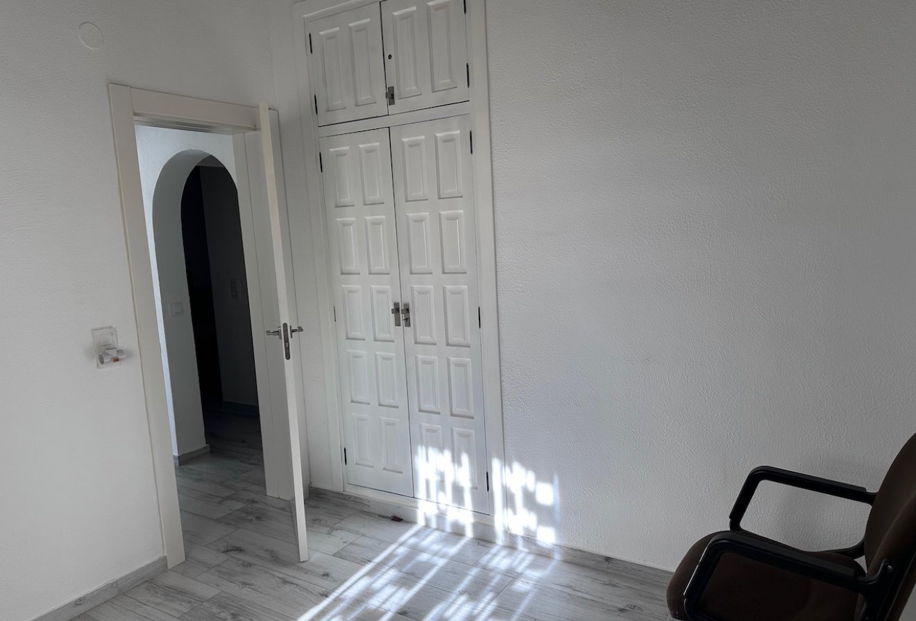Resale - Villa -
Moraira - La Sabatera