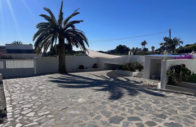 Resale - Villa -
Moraira - La Sabatera