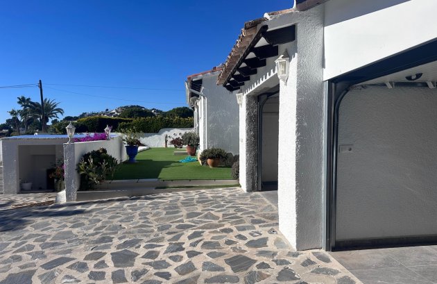 Resale - Villa -
Moraira - La Sabatera