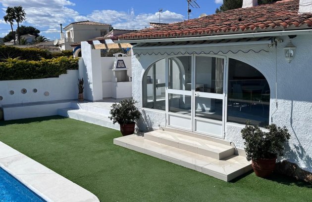 Resale - Villa -
Moraira - La Sabatera