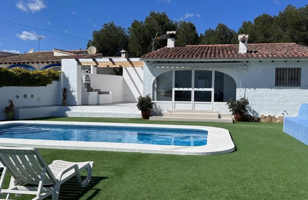Resale - Villa -
Moraira - La Sabatera