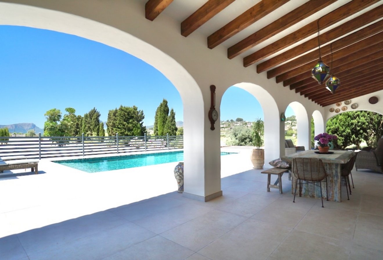 Herverkoop - Villa -
Benissa - Partida Paratella