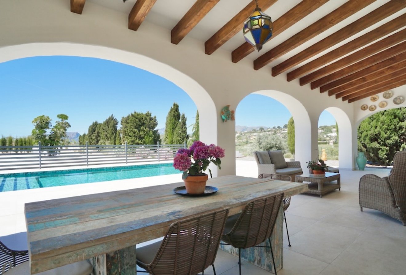 Herverkoop - Villa -
Benissa - Partida Paratella