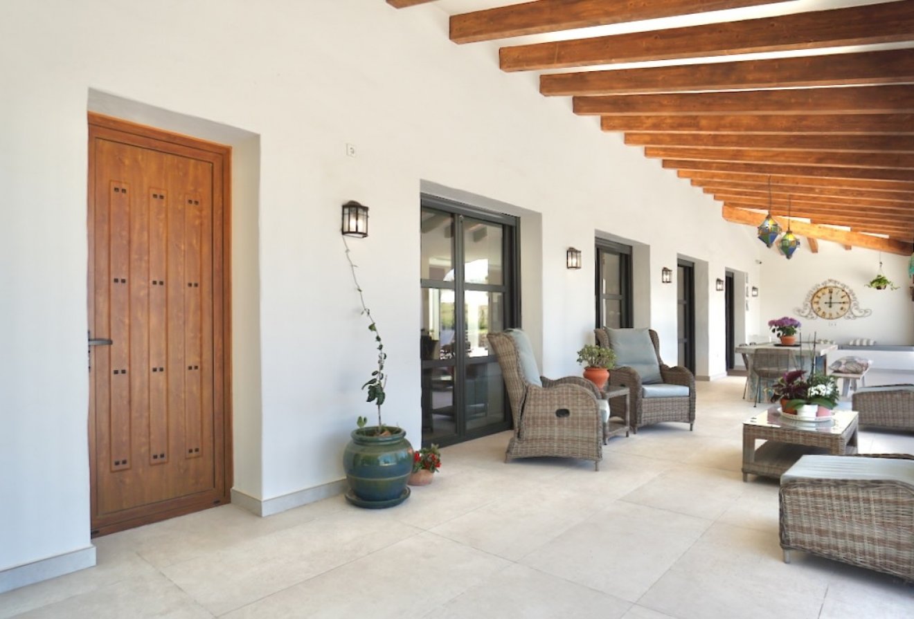 Herverkoop - Villa -
Benissa - Partida Paratella