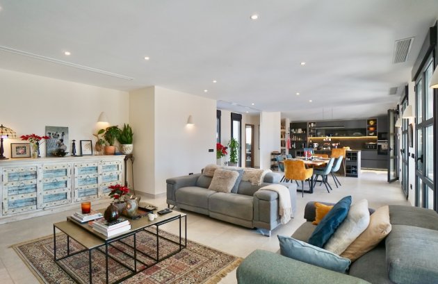 Herverkoop - Villa -
Benissa - Partida Paratella