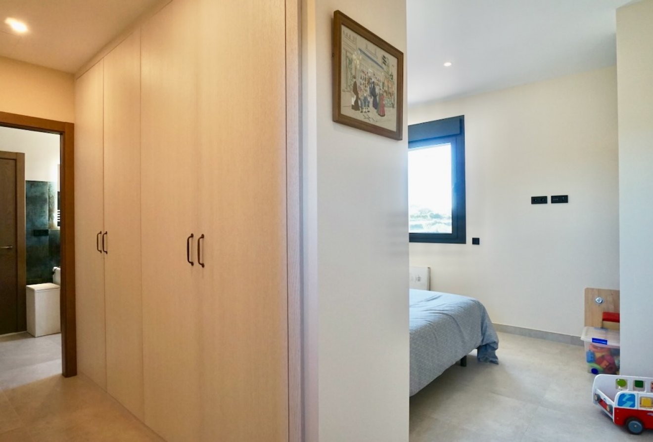 Herverkoop - Villa -
Benissa - Partida Paratella