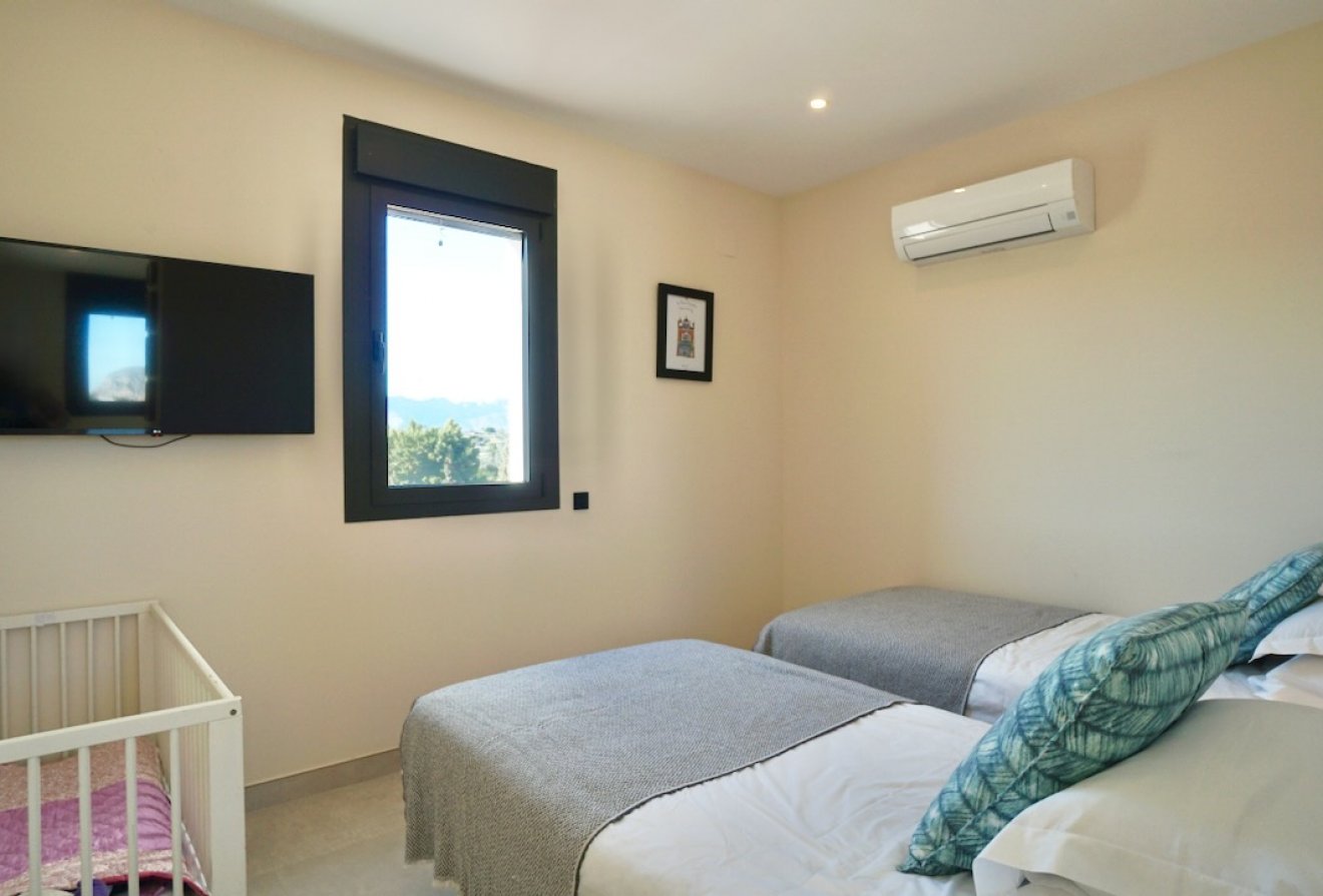 Herverkoop - Villa -
Benissa - Partida Paratella