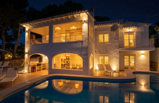 Herverkoop - Villa -
Moraira - Solpark