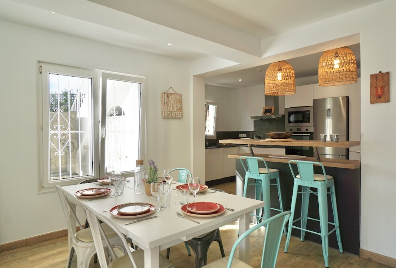 Herverkoop - Villa -
Moraira - Solpark