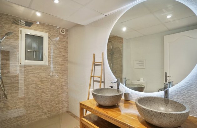 Herverkoop - Villa -
Moraira - Solpark