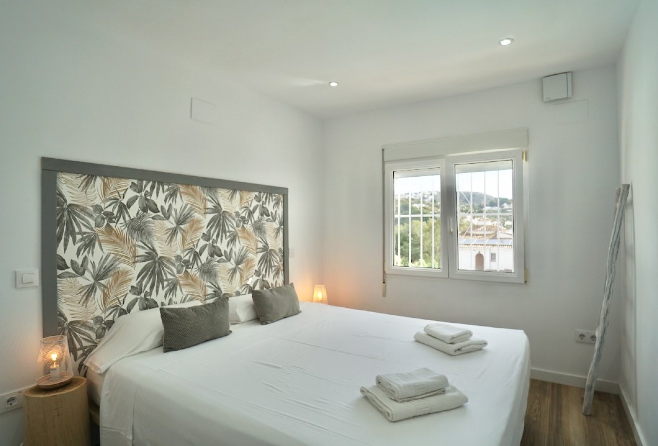 Herverkoop - Villa -
Moraira - Solpark