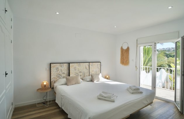 Herverkoop - Villa -
Moraira - Solpark