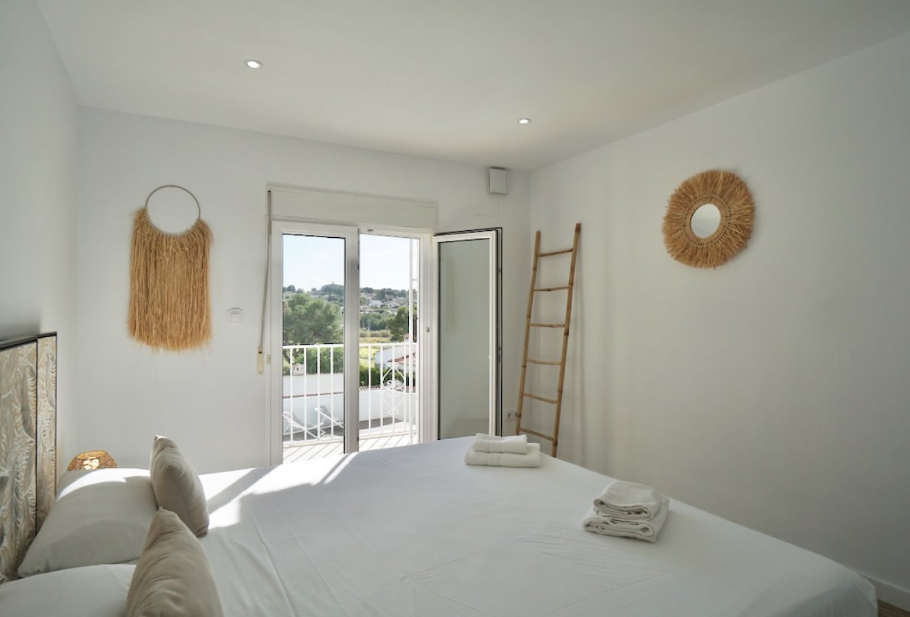 Herverkoop - Villa -
Moraira - Solpark