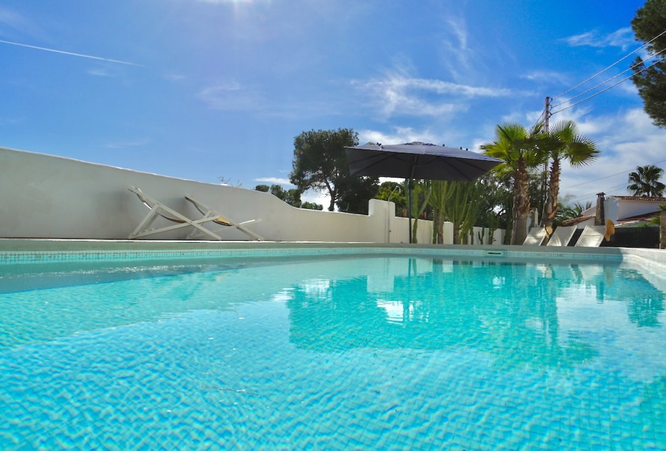 Herverkoop - Villa -
Moraira - Solpark