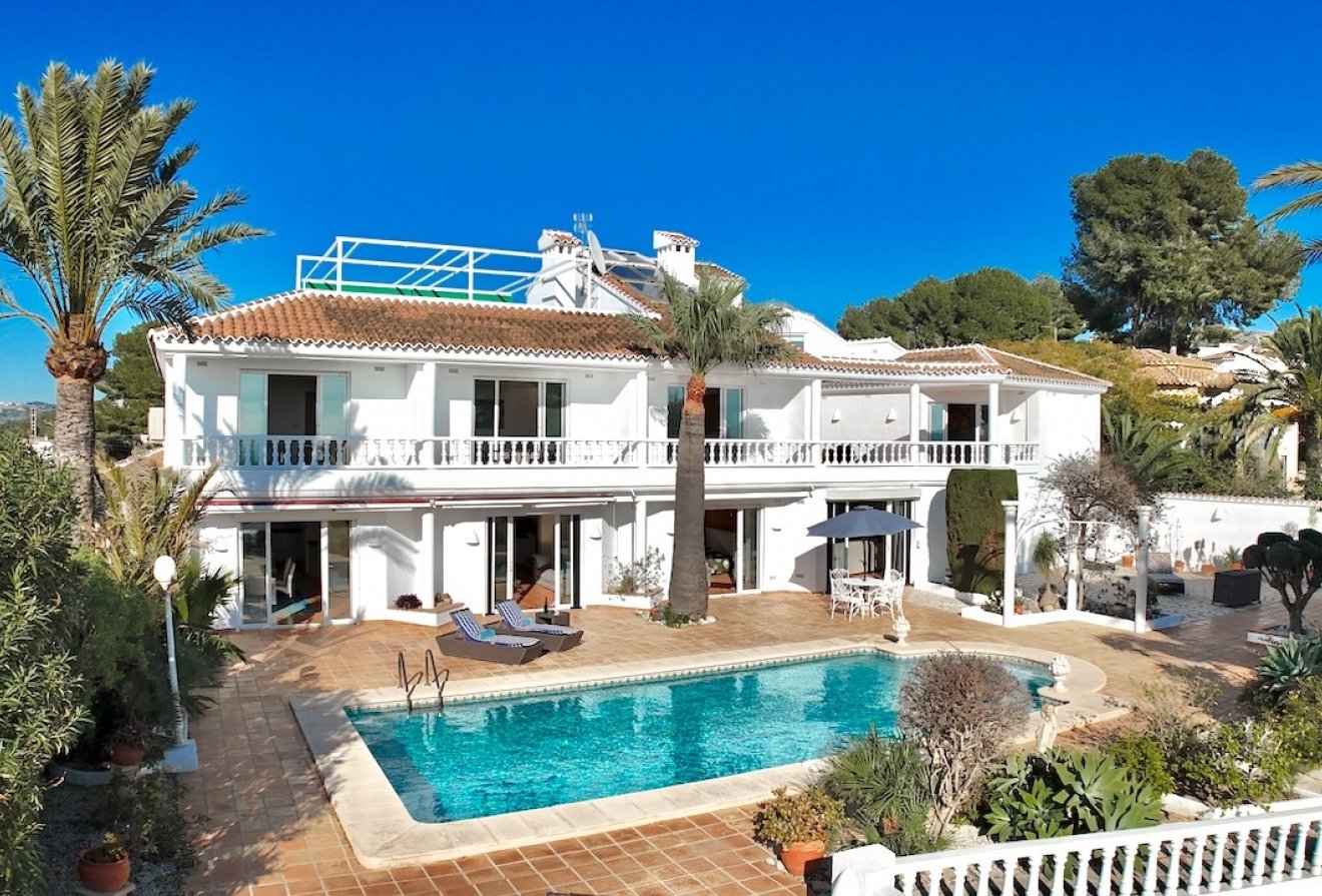 Resale - Villa -
Moraira - Costera del Mar