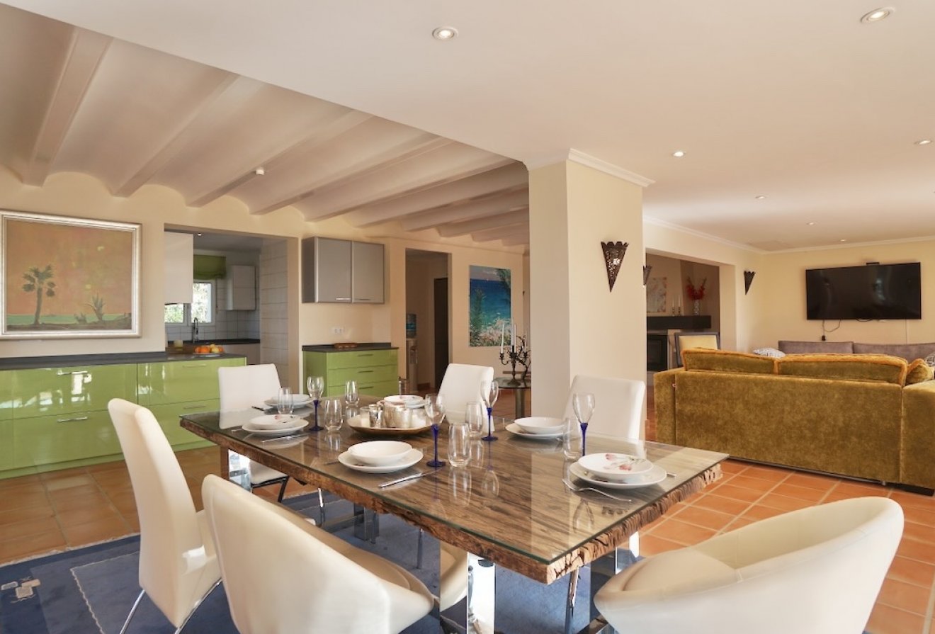 Resale - Villa -
Moraira - Costera del Mar