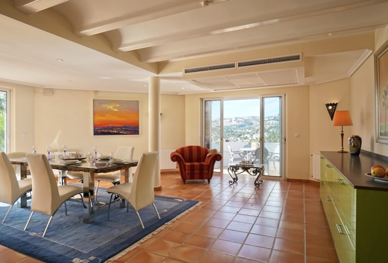 Resale - Villa -
Moraira - Costera del Mar