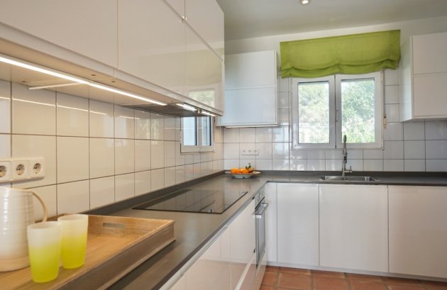 Resale - Villa -
Moraira - Costera del Mar