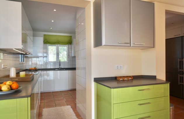 Resale - Villa -
Moraira - Costera del Mar