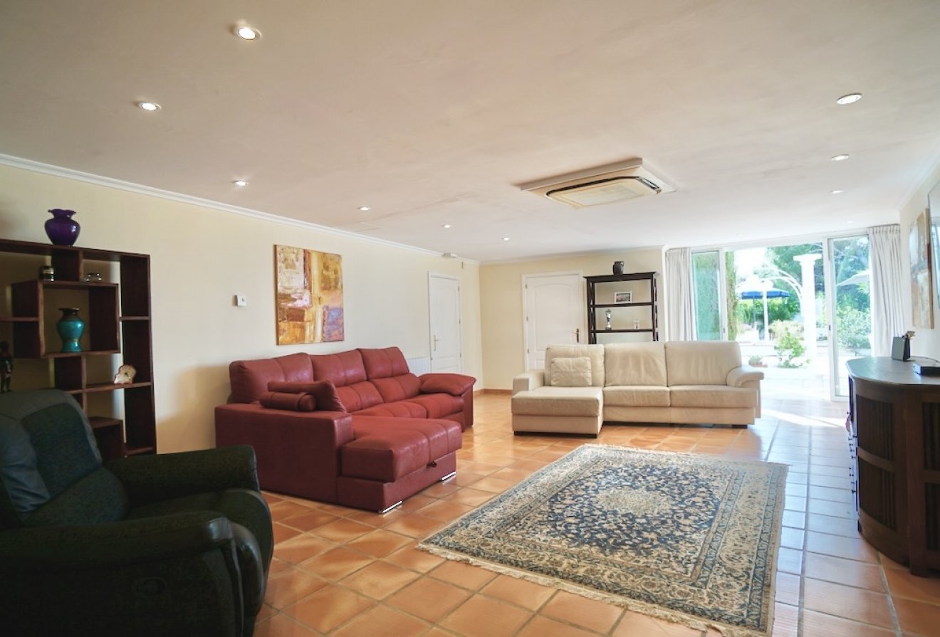 Resale - Villa -
Moraira - Costera del Mar