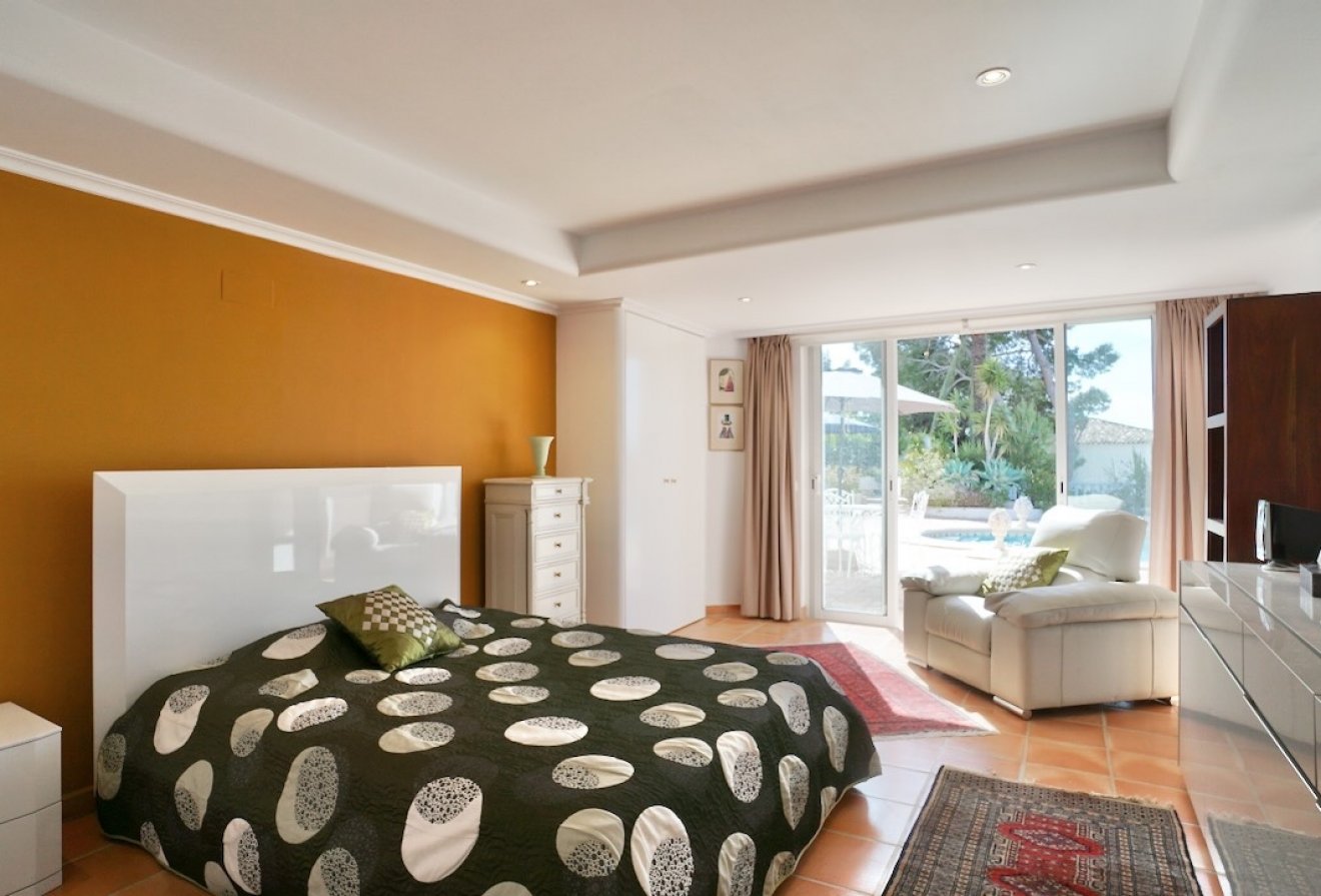 Resale - Villa -
Moraira - Costera del Mar