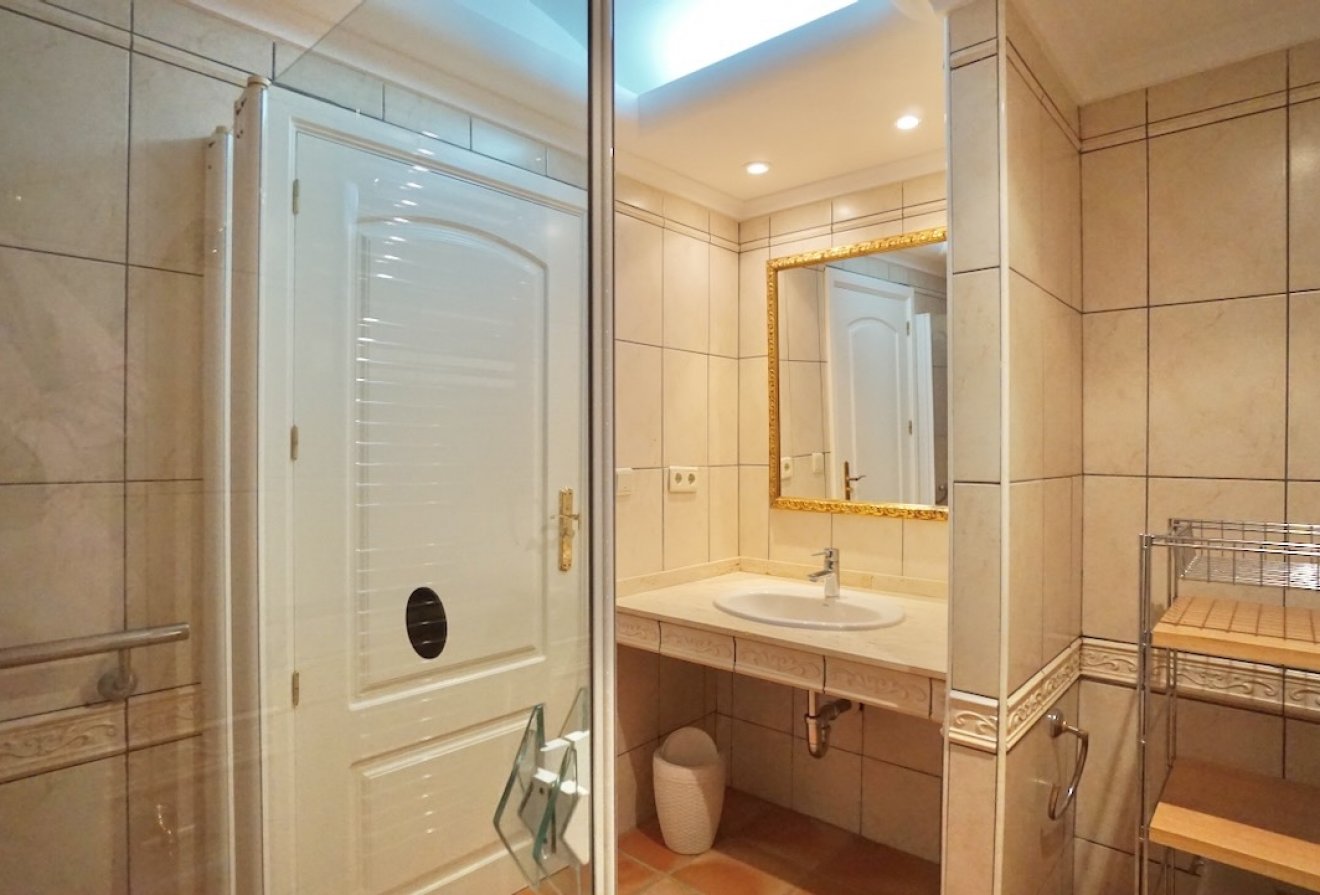 Resale - Villa -
Moraira - Costera del Mar