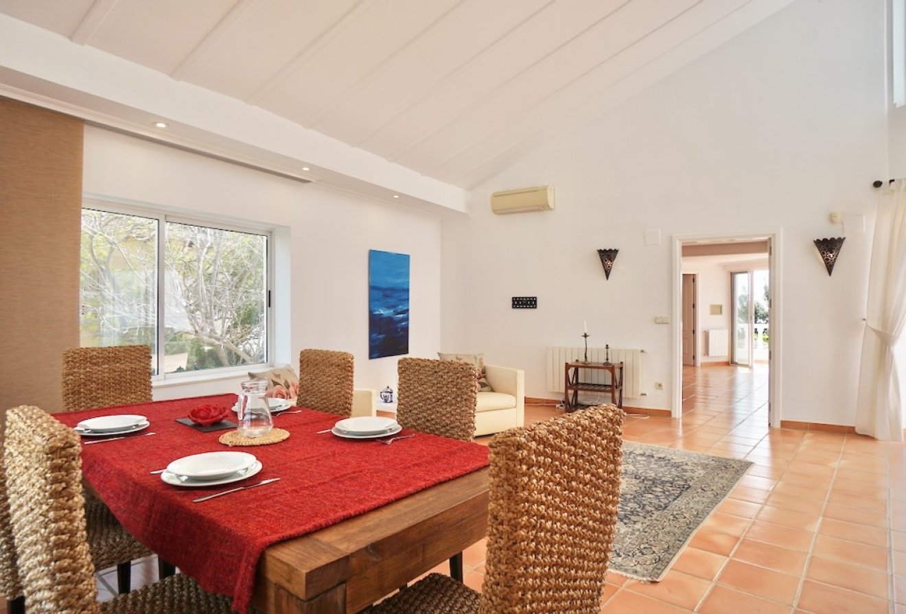 Resale - Villa -
Moraira - Costera del Mar