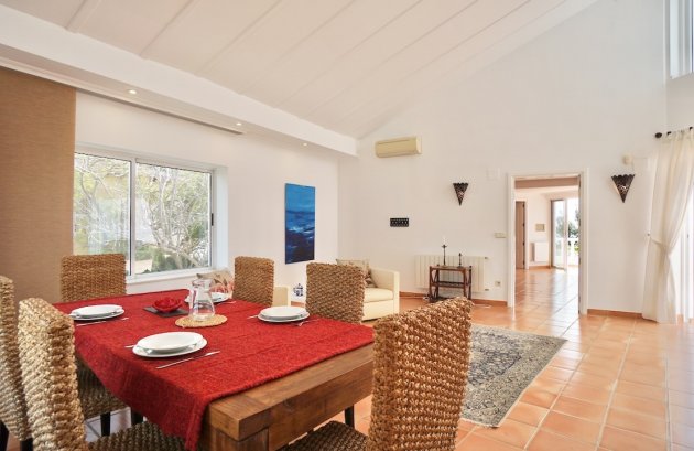 Resale - Villa -
Moraira - Costera del Mar