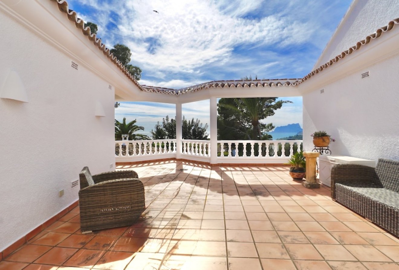 Resale - Villa -
Moraira - Costera del Mar
