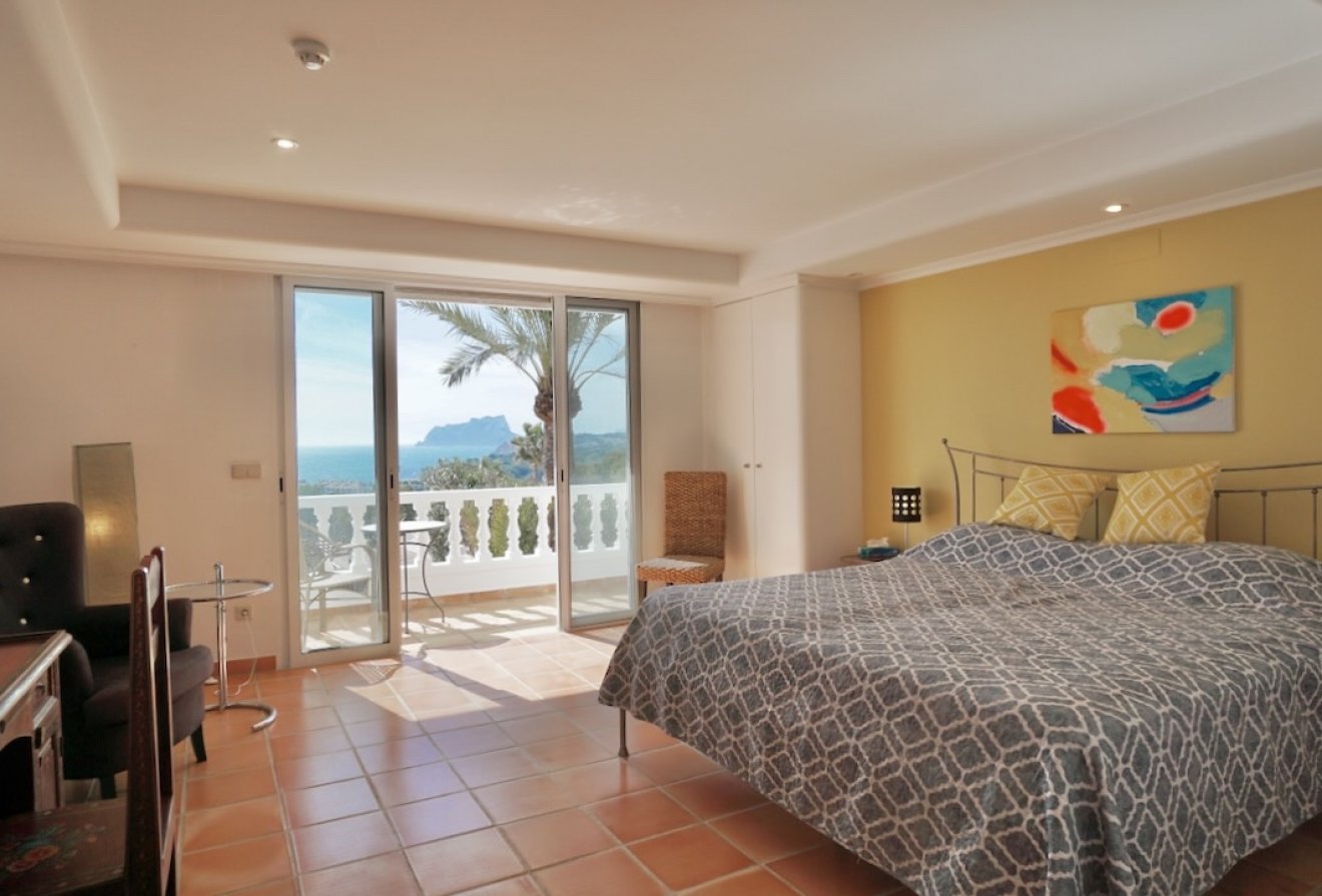 Resale - Villa -
Moraira - Costera del Mar