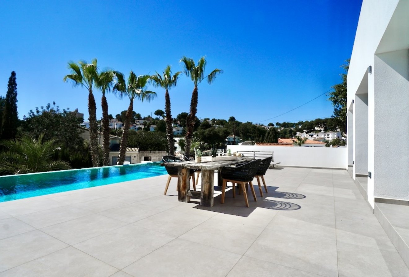 Herverkoop - Villa -
Moraira - El Portet