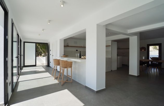 Herverkoop - Villa -
Moraira - El Portet