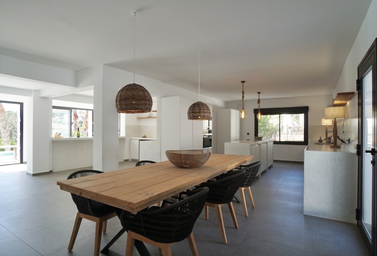 Herverkoop - Villa -
Moraira - El Portet