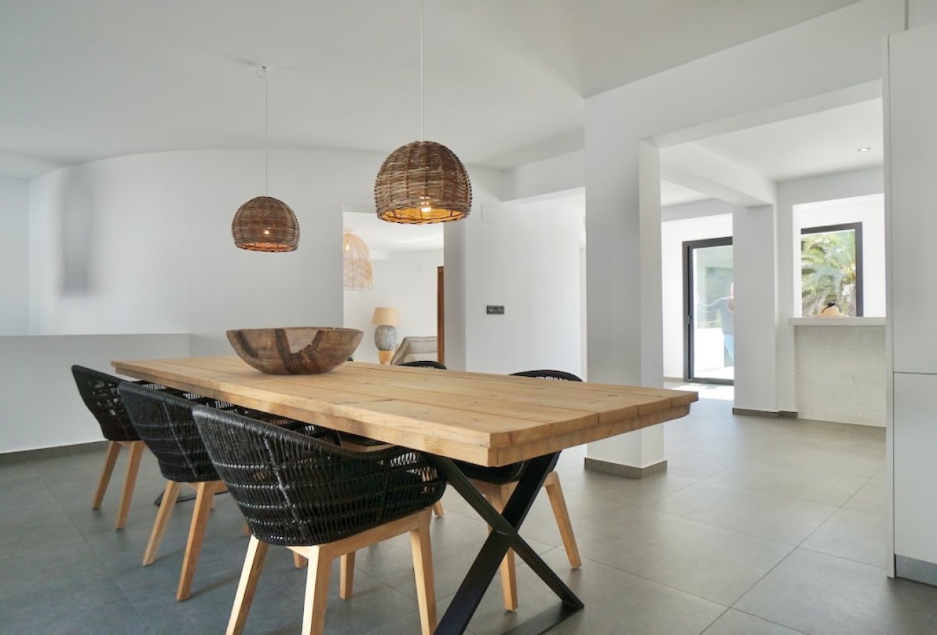 Herverkoop - Villa -
Moraira - El Portet