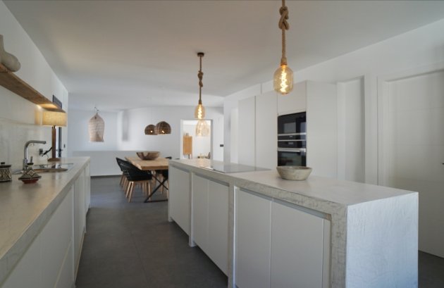 Herverkoop - Villa -
Moraira - El Portet