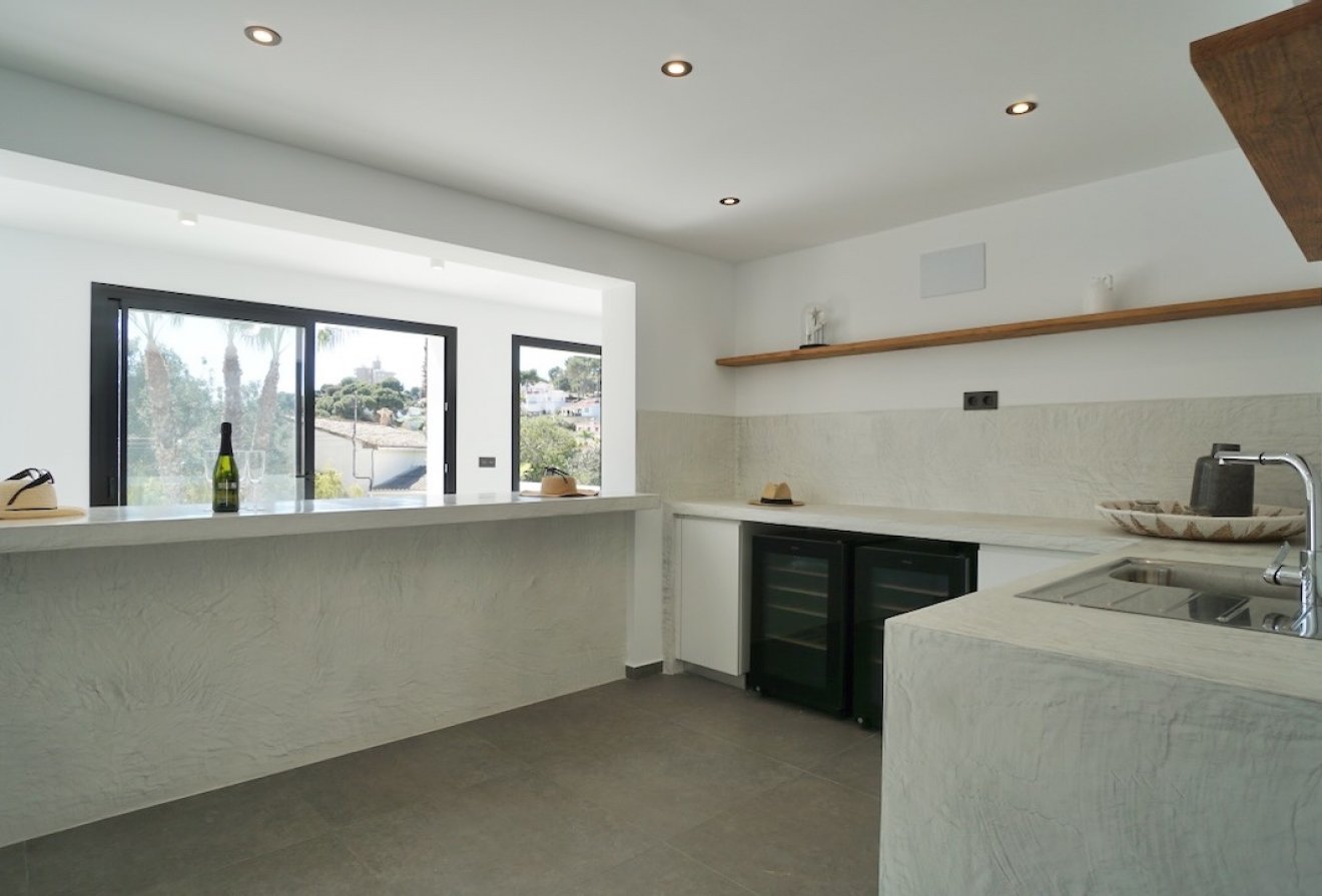 Herverkoop - Villa -
Moraira - El Portet