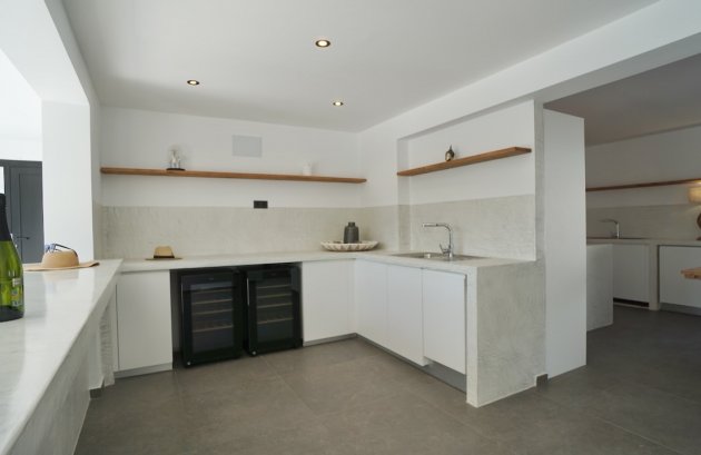 Herverkoop - Villa -
Moraira - El Portet