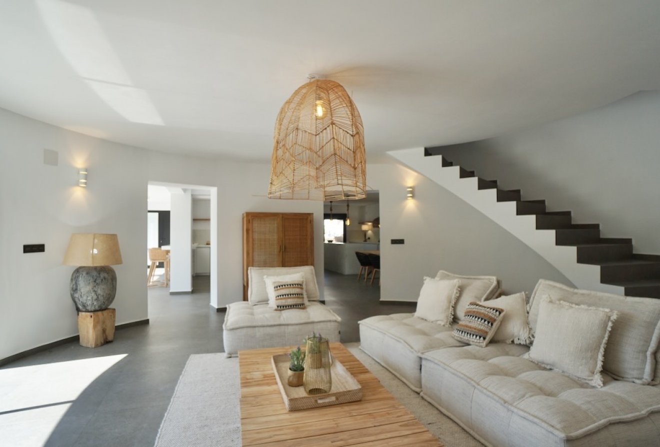 Herverkoop - Villa -
Moraira - El Portet