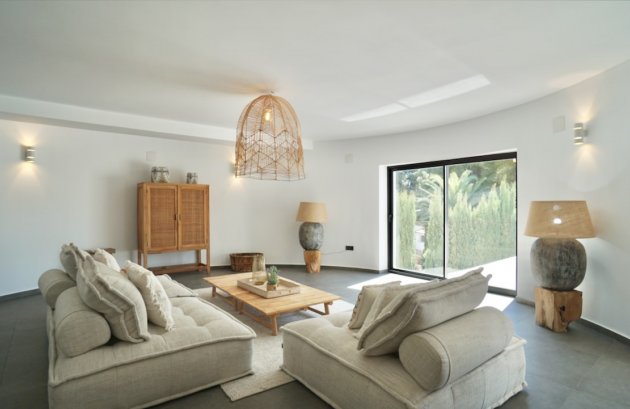 Herverkoop - Villa -
Moraira - El Portet