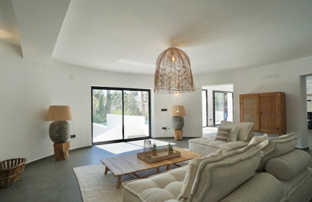 Herverkoop - Villa -
Moraira - El Portet