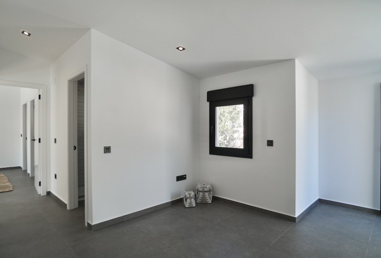 Herverkoop - Villa -
Moraira - El Portet