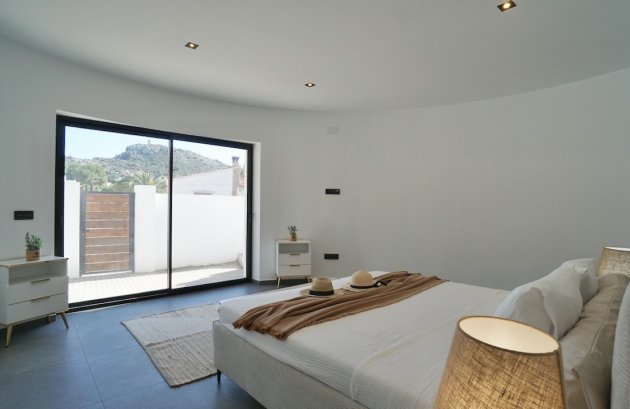 Herverkoop - Villa -
Moraira - El Portet