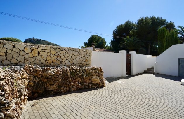 Herverkoop - Villa -
Moraira - El Portet