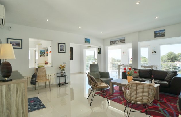 Herverkoop - Villa -
Moraira - Arnella