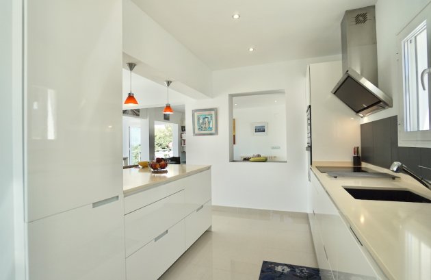 Herverkoop - Villa -
Moraira - Arnella